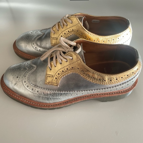 Dr martens Silver brogues with gold trim and leather sole - Picture 2 of 5